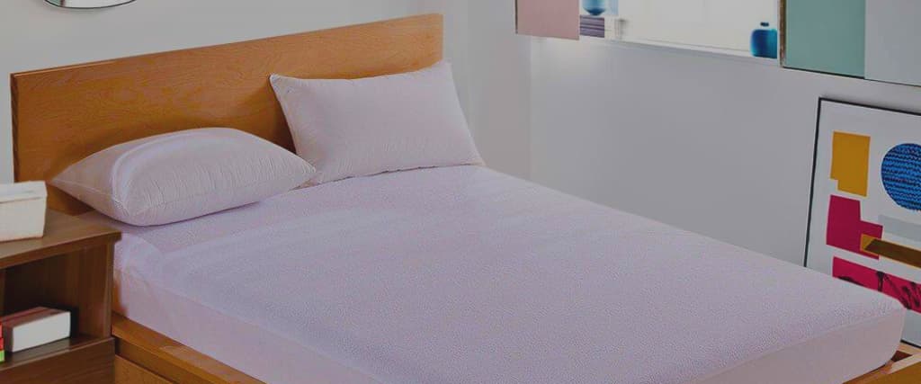 Daniel Brighton Waterproof Mattress Protector 1